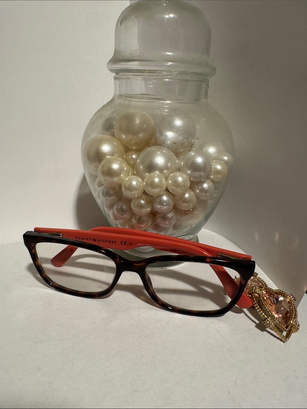 Tommy Hilfiger Tortoiseshell Frame with Coral/Red Temples Reading Glasses